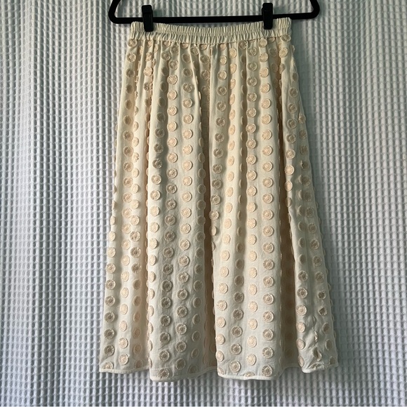 J.Crew cream midi skirt with appliqué - Picture 4 of 4